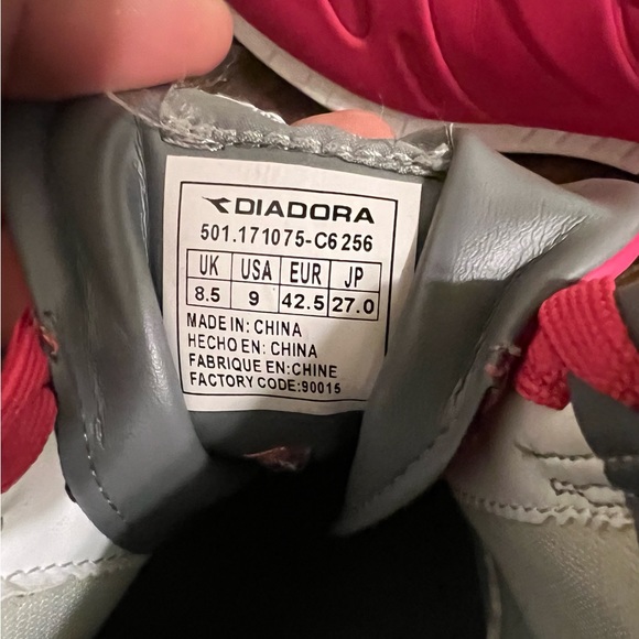 Pink DIADORA SIZE 9 - Picture 6 of 6
